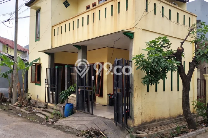 For Sale Rumah 4 Kamar Lokasi Strategis Nyaman dan Strategis di Bekasi Utara For Sale Rumah 4 Kamar Lokasi Strategis Nyaman dan Strategis di Bekasi Utara