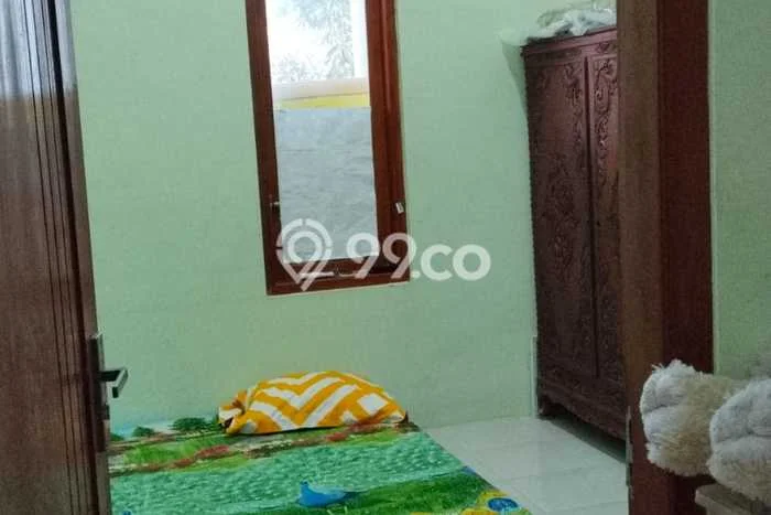 Rumah Luas Asri 4 KT Siap Pakai di Gununganyar Surabaya Rumah Luas Asri 4 KT Siap Pakai di Gununganyar Surabaya