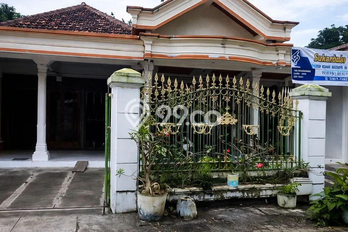 Rumah Strategis Minimalis Lb 290m2 di Ponorogo, Ponorogo Rumah Strategis Minimalis Lb 290m2 di Ponorogo, Ponorogo