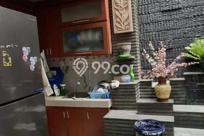 For Sale Rumah 5 Kamar Lokasi Ideal Bagus dan Strategis di Cikampek For Sale Rumah 5 Kamar Lokasi Ideal Bagus dan Strategis di Cikampek