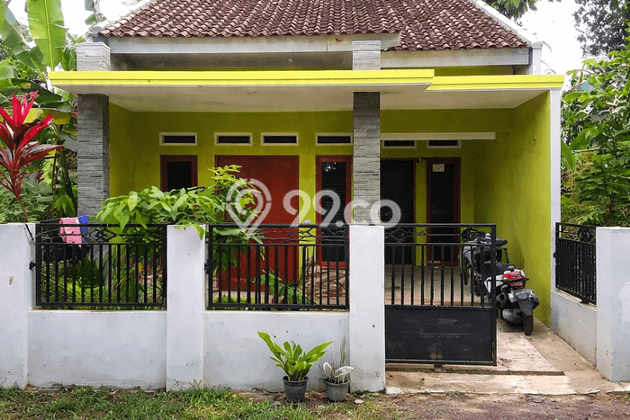 Hunian Strategis 2 KT LB 115m2 Kondisi Bagus di Gedong Tataan Hunian Strategis 2 KT LB 115m2 Kondisi Bagus di Gedong Tataan