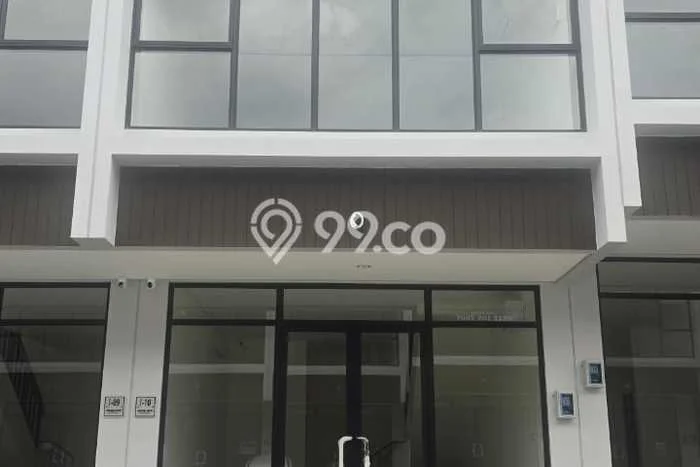 FOR RENT! Ruko di Gading Serpong Cocok untuk Bisnis 90m2 FOR RENT! Ruko di Gading Serpong Cocok untuk Bisnis 90m2
