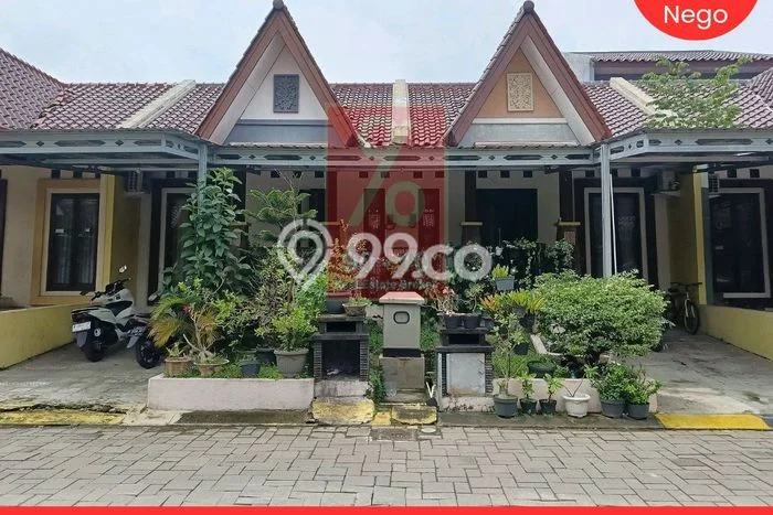 For Sale Rumah 4 Kamar Lokasi Strategis Nyaman dan Strategis di Semarang Timur For Sale Rumah 4 Kamar Lokasi Strategis Nyaman dan Strategis di Semarang Timur