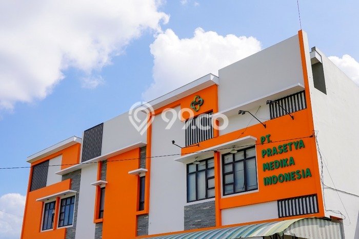 FOR SALE! Ruko di Kartasura Sukoharjo, LT 82m2, LB 88m2 FOR SALE! Ruko di Kartasura Sukoharjo, LT 82m2, LB 88m2