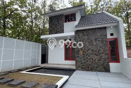 Rumah Minimalis Dijual di Wonogiri 2 Kamar dengan Luas Tanah 72m2 Rumah Minimalis Dijual di Wonogiri 2 Kamar dengan Luas Tanah 72m2