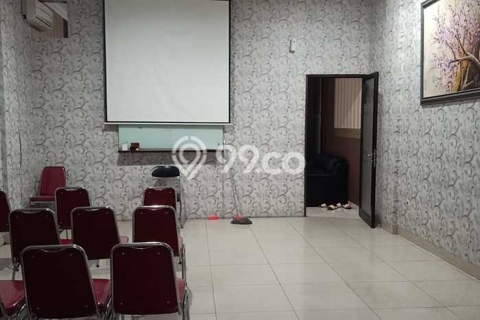 Dijual Ruko di Cipondoh Tangerang LT 75m2 / LB 225m2 Dijual Ruko di Cipondoh Tangerang LT 75m2 / LB 225m2