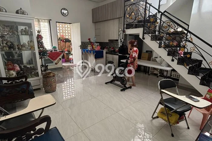 Rumah sewa siap huni 3 KT di Pondok Bambu, Jakarta Timur Rumah sewa siap huni 3 KT di Pondok Bambu, Jakarta Timur