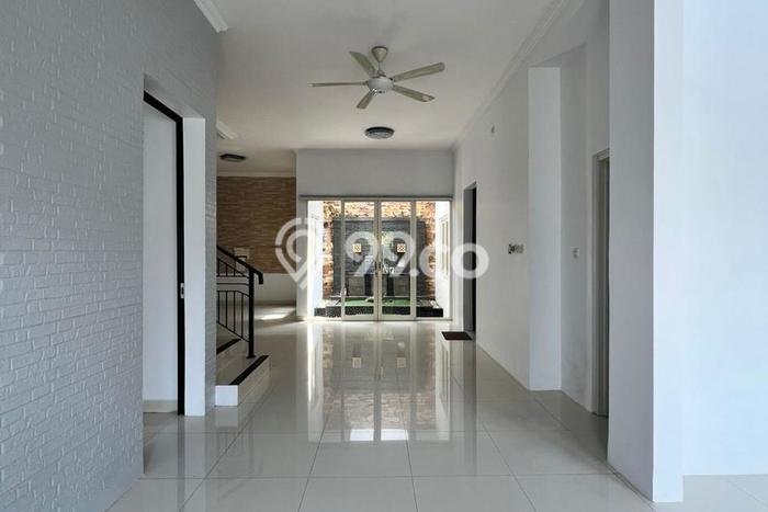 Rumah Strategis Modern Lb 90m2 di Sidoarjo, Sidoarjo Rumah Strategis Modern Lb 90m2 di Sidoarjo, Sidoarjo