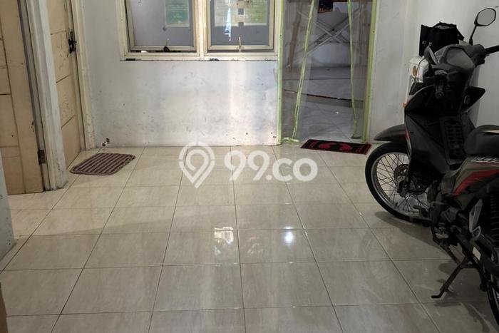 Rumah Modern 2 Kamar Terawat di Kompleks Cluster Krian, Sidoarjo Rumah Modern 2 Kamar Terawat di Kompleks Cluster Krian, Sidoarjo