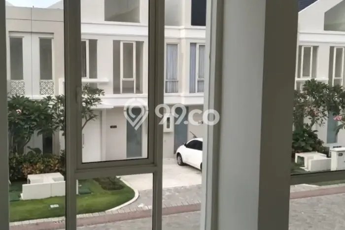 Rumah kawasan Pakuwon, 2 KM, View Kota, Luas 72m2m² Bangunan 70m2m² Rumah kawasan Pakuwon, 2 KM, View Kota, Luas 72m2m² Bangunan 70m2m²