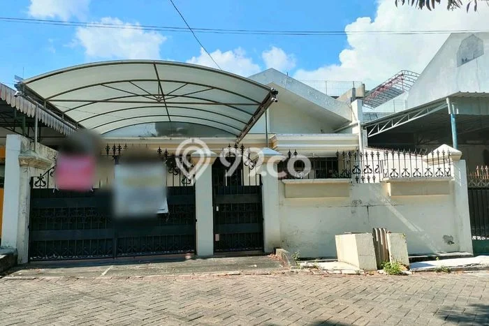 HARGA TERBAIK! Rumah area Dukuh Pakis, 4 KT, Area Sejuk, LT 200m2m² LB 160m2m² HARGA TERBAIK! Rumah area Dukuh Pakis, 4 KT, Area Sejuk, LT 200m2m² LB 160m2m²