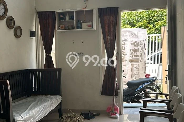 Jual Rumah Favorit Siap Huni LB 45m2 di Rungkut, Surabaya Jual Rumah Favorit Siap Huni LB 45m2 di Rungkut, Surabaya