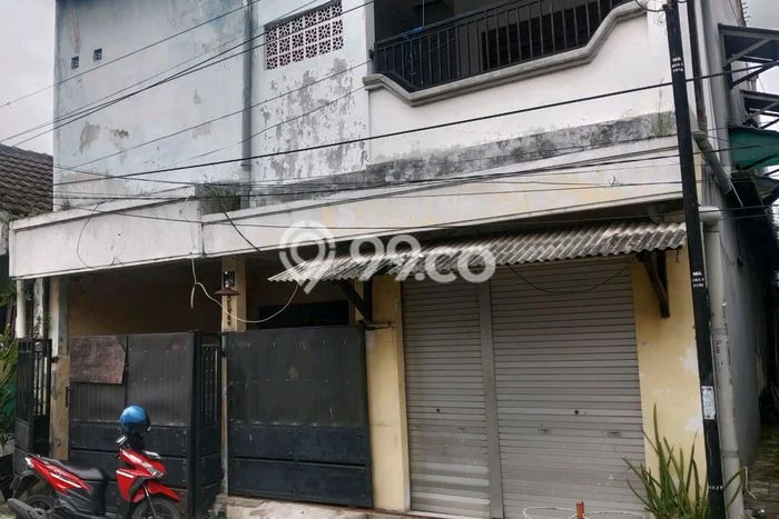 Dijual Rumah 9 Kamar Lokasi Strategis Bagus dan Strategis di Gresik Dijual Rumah 9 Kamar Lokasi Strategis Bagus dan Strategis di Gresik