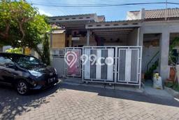 For Sale Rumah 3 Kamar Lokasi Ideal Nyaman dan Strategis di Driyorejo For Sale Rumah 3 Kamar Lokasi Ideal Nyaman dan Strategis di Driyorejo
