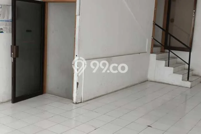 Ruko Komersial Disewakan di Asemrowo Surabaya Luas 150m2 Ruko Komersial Disewakan di Asemrowo Surabaya Luas 150m2