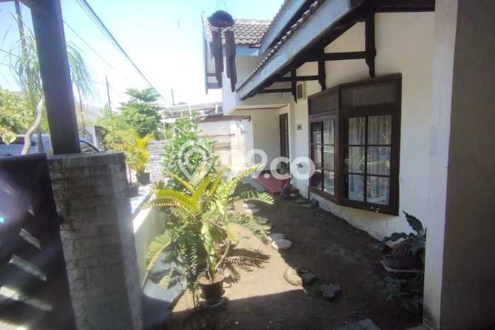 Jual Rumah Strategis Bagus Punya 6 KT di Sidoarjo Sidoarjo SHM Jual Rumah Strategis Bagus Punya 6 KT di Sidoarjo Sidoarjo SHM