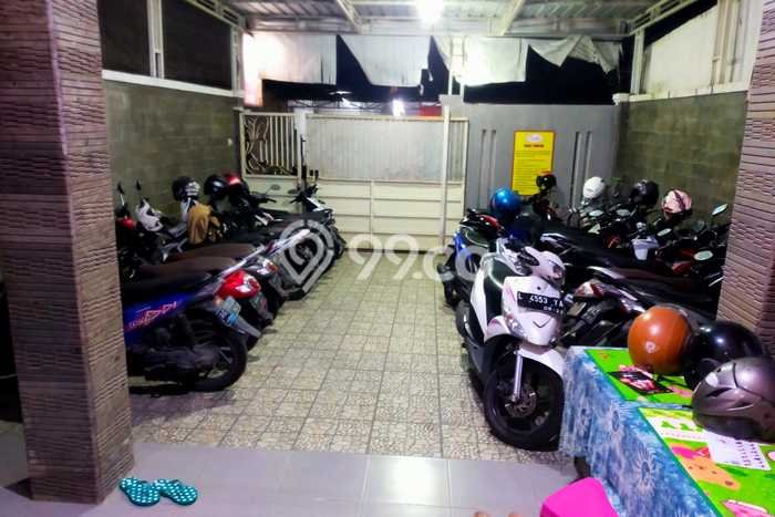 Unit Komersial Dijual di Sawahan Surabaya Luas Tanah 192m2, Luas Bangunan 192m2 Unit Komersial Dijual di Sawahan Surabaya Luas Tanah 192m2, Luas Bangunan 192m2