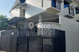 Kos-kosan Dijual di Mampang Prapatan, Jakarta Selatan dengan 11 Kamar Tidur, 10 Kamar Mandi Kos-kosan Dijual di Mampang Prapatan, Jakarta Selatan dengan 11 Kamar Tidur, 10 Kamar Mandi