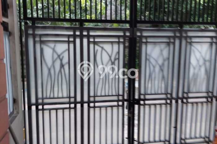 Dijual Rumah 2 Kamar Lokasi Ideal Bagus dan Strategis di Waru Dijual Rumah 2 Kamar Lokasi Ideal Bagus dan Strategis di Waru