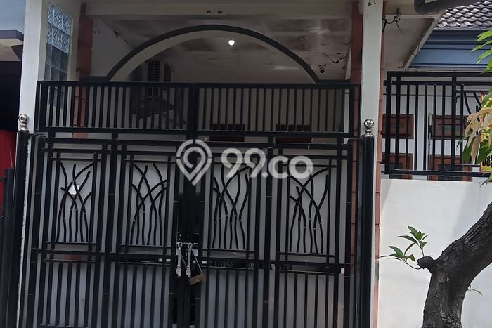 Dijual Rumah 2 Kamar Lokasi Ideal Bagus dan Strategis di Waru Dijual Rumah 2 Kamar Lokasi Ideal Bagus dan Strategis di Waru