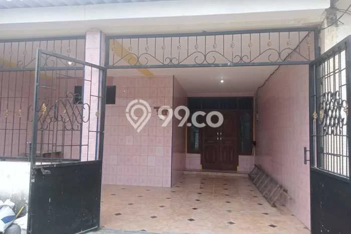 For Sale Rumah 2 Kamar Lokasi Strategis Nyaman dan Strategis di Driyorejo For Sale Rumah 2 Kamar Lokasi Strategis Nyaman dan Strategis di Driyorejo