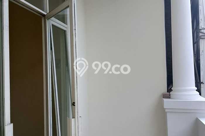 Ruko Dijual di Lakarsantri LT 65m2, LB 137m2 Solusi Investasi Cerdas Ruko Dijual di Lakarsantri LT 65m2, LB 137m2 Solusi Investasi Cerdas