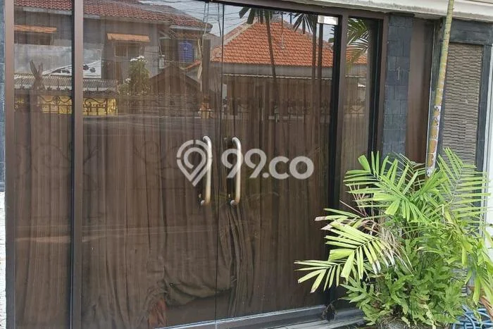Sewa cepat hunian minimalis lokasi strategis 4 Kamar di Wonokromo, Surabaya Sewa cepat hunian minimalis lokasi strategis 4 Kamar di Wonokromo, Surabaya