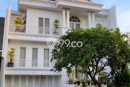 For Sale! Premium House LT 275m2 Desain Modern di Surabaya Kota For Sale! Premium House LT 275m2 Desain Modern di Surabaya Kota