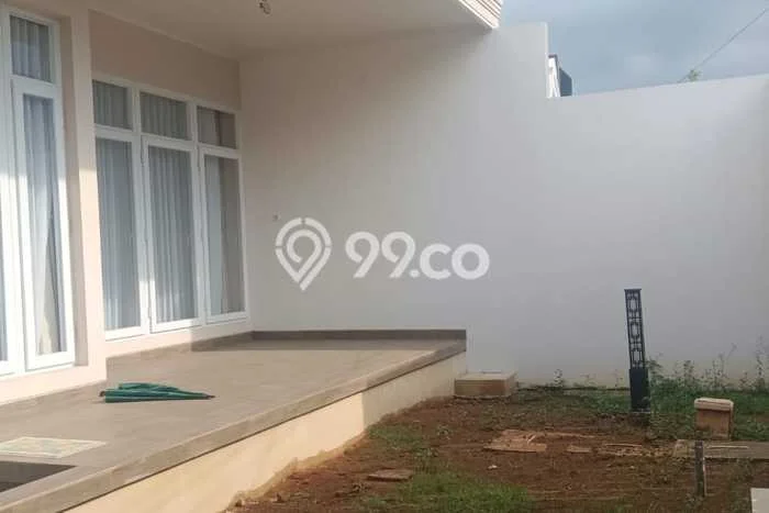 Lokasi strategis! Rumah siap pakai disewakan di Semarang Barat LB 200m2 Lokasi strategis! Rumah siap pakai disewakan di Semarang Barat LB 200m2