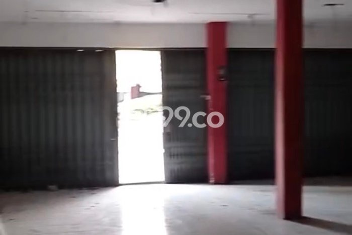 Ruko Disewa di Semarang Tengah, Semarang, LT 250m2 / LB 400m2 Ruko Disewa di Semarang Tengah, Semarang, LT 250m2 / LB 400m2