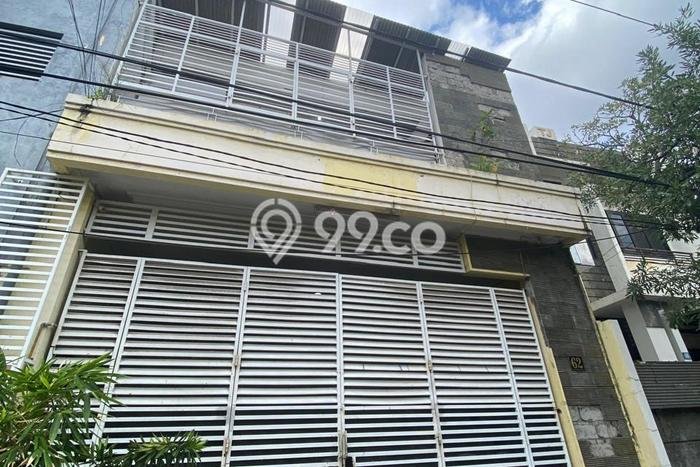 Dijual Kost di Kawasan Gubeng, Surabaya, Spesifikasi 10 KT, 6 KM, 165m2 Dijual Kost di Kawasan Gubeng, Surabaya, Spesifikasi 10 KT, 6 KM, 165m2