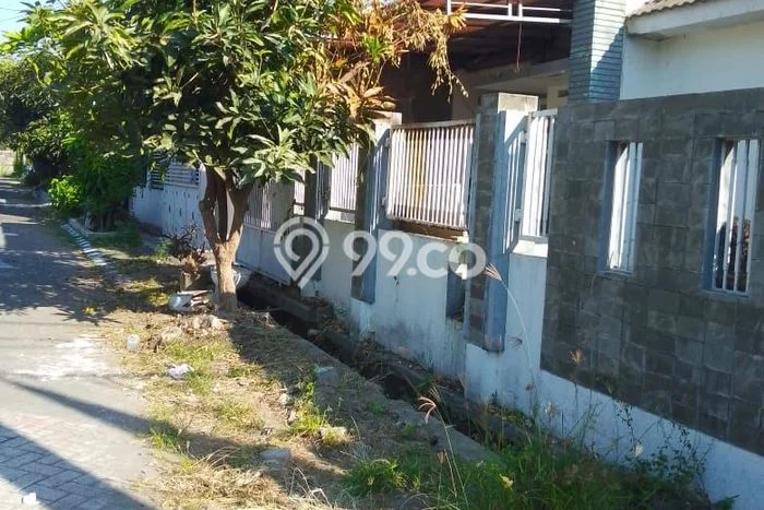 Dijual Cepat Rumah Favorit Siap Huni LB 108m2 di Buduran, Sidoarjo Dijual Cepat Rumah Favorit Siap Huni LB 108m2 di Buduran, Sidoarjo
