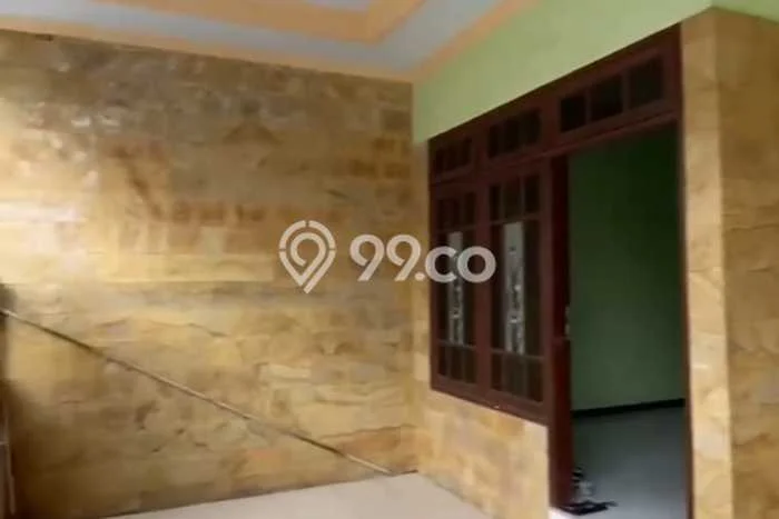 Jual Rumah Favorit Siap Huni LB 160m2 di Wiyung, Surabaya Jual Rumah Favorit Siap Huni LB 160m2 di Wiyung, Surabaya