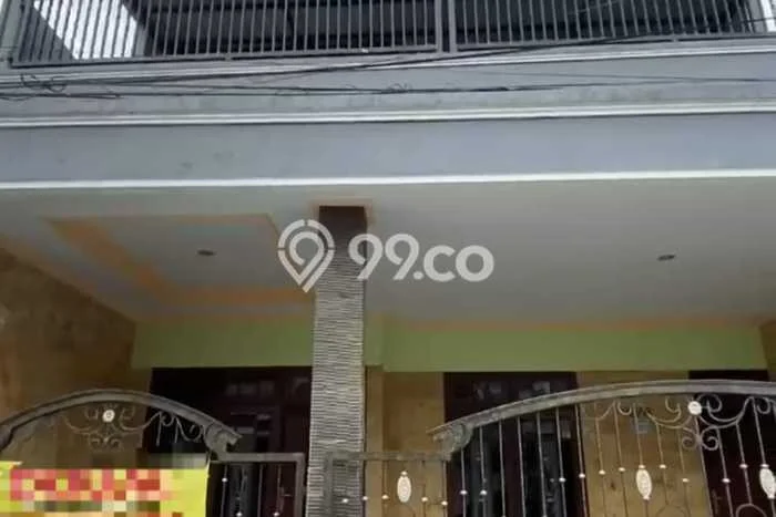 Jual Rumah Favorit Siap Huni LB 160m2 di Wiyung, Surabaya Jual Rumah Favorit Siap Huni LB 160m2 di Wiyung, Surabaya