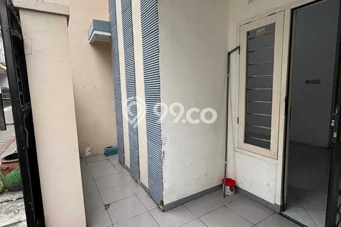 For Sale Rumah 3 Kamar Lokasi Strategis Nyaman dan Strategis di Tambaksari For Sale Rumah 3 Kamar Lokasi Strategis Nyaman dan Strategis di Tambaksari