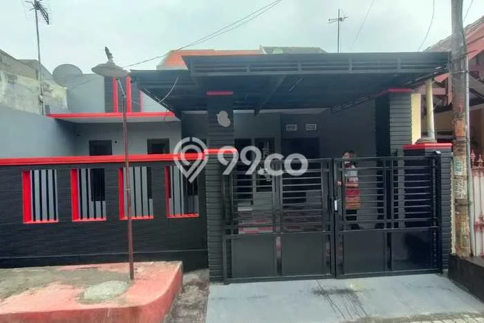 For Sale Hunian Rumah Terawat 2 KT di Sidoarjo, Surabaya For Sale Hunian Rumah Terawat 2 KT di Sidoarjo, Surabaya