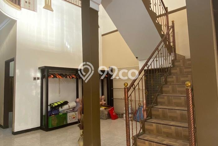 Jual Rumah Bagus Siap Huni LB 260m2 di Sidoarjo, Sidoarjo Jual Rumah Bagus Siap Huni LB 260m2 di Sidoarjo, Sidoarjo