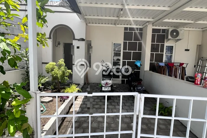 Jual Rumah Harga Miring Kedamean Punya 2 KT & LT 60m2 Jual Rumah Harga Miring Kedamean Punya 2 KT & LT 60m2