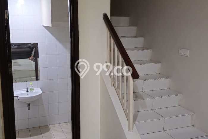 Jual Rumah Luas Elegan Dengan View Eksklusif di BSD City, Tangerang Jual Rumah Luas Elegan Dengan View Eksklusif di BSD City, Tangerang