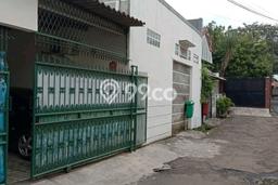 Rumah Elit LB 146m2 Siap Pakai Desain Elegan di Kemandoran, Jakarta Selatan Rumah Elit LB 146m2 Siap Pakai Desain Elegan di Kemandoran, Jakarta Selatan