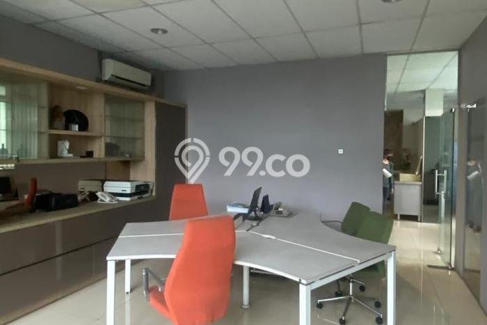 Unit Ruko Dijual di Jakarta Barat LT 84m2 & LB 84m2 Unit Ruko Dijual di Jakarta Barat LT 84m2 & LB 84m2