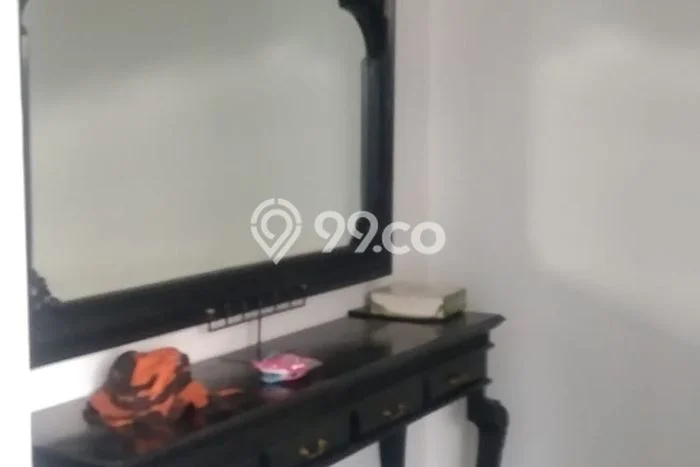 Disewakan! Rumah 5 Kamar Tidur &
4 Kamar Mandi di Pondok Labu, Jakarta Selatan Disewakan! Rumah 5 Kamar Tidur &
4 Kamar Mandi di Pondok Labu, Jakarta Selatan