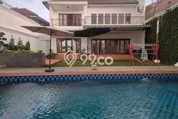Disewakan Rumah Strategis di Kemang LT 691m2 / LB 576m2 Siap Huni Disewakan Rumah Strategis di Kemang LT 691m2 / LB 576m2 Siap Huni