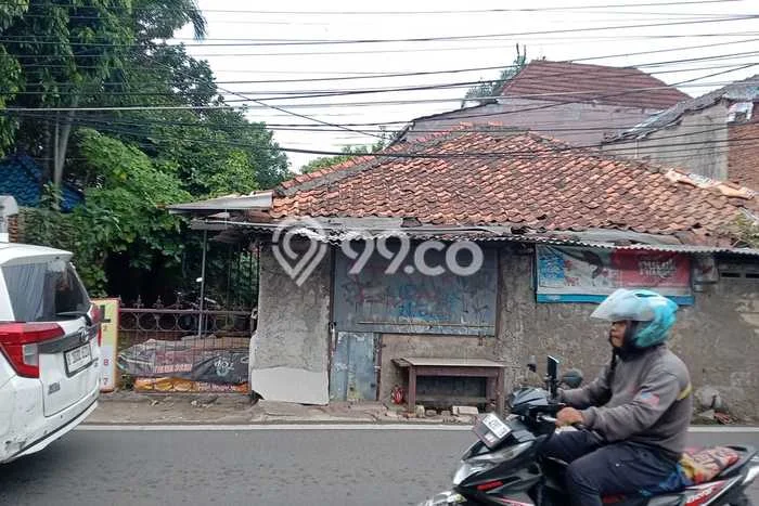 Tanah Kavling Dijual di Jakarta Selatan dengan Spesifikasi 196m2 Tanah Kavling Dijual di Jakarta Selatan dengan Spesifikasi 196m2