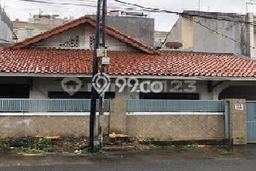Dijual Rumah Premium dengan Fasilitas Sekitar Lengkap di Kebayoran Baru, Jakarta Selatan Dijual Rumah Premium dengan Fasilitas Sekitar Lengkap di Kebayoran Baru, Jakarta Selatan