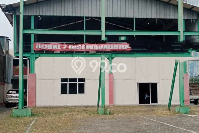 Unit Gudang Dijual di Jakarta Barat LT 1362m2 & LB 600m2 Unit Gudang Dijual di Jakarta Barat LT 1362m2 & LB 600m2
