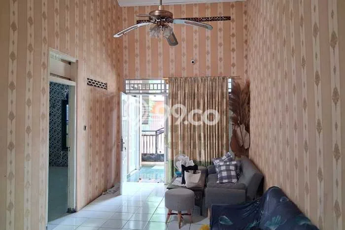 Rumah Minimalis Dijual di Banyumanik 3 Kamar dengan Luas Tanah 90m2 Rumah Minimalis Dijual di Banyumanik 3 Kamar dengan Luas Tanah 90m2