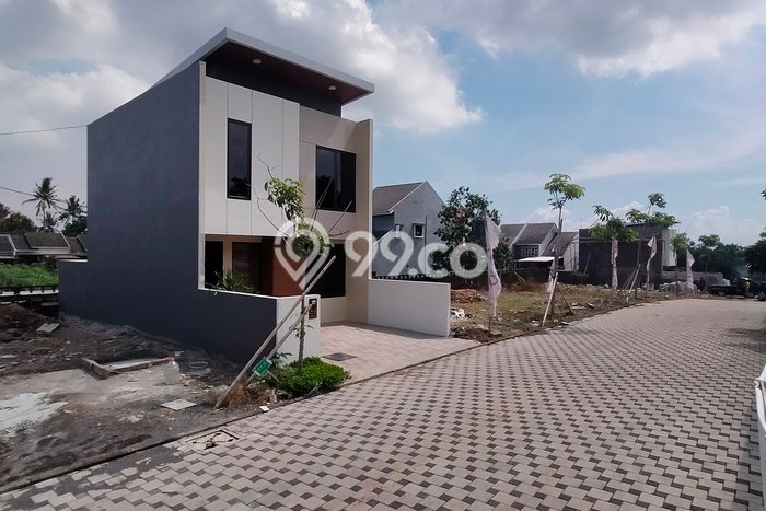 Jual Rumah Bagus Siap Huni LB 78m2 di Pudak Payung, Semarang Jual Rumah Bagus Siap Huni LB 78m2 di Pudak Payung, Semarang