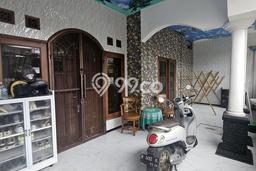 Rumah Modern 3 KT di Plamongan Semarang Semi Furnished Rumah Modern 3 KT di Plamongan Semarang Semi Furnished