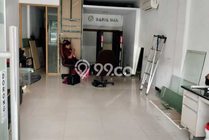 Ruko Disewakan Lokasi Pancoran Jakarta Selatan Harga Spesial! Ruko Disewakan Lokasi Pancoran Jakarta Selatan Harga Spesial!